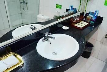 Yindu Business Hotel Linyi Feixian County מראה חיצוני תמונה